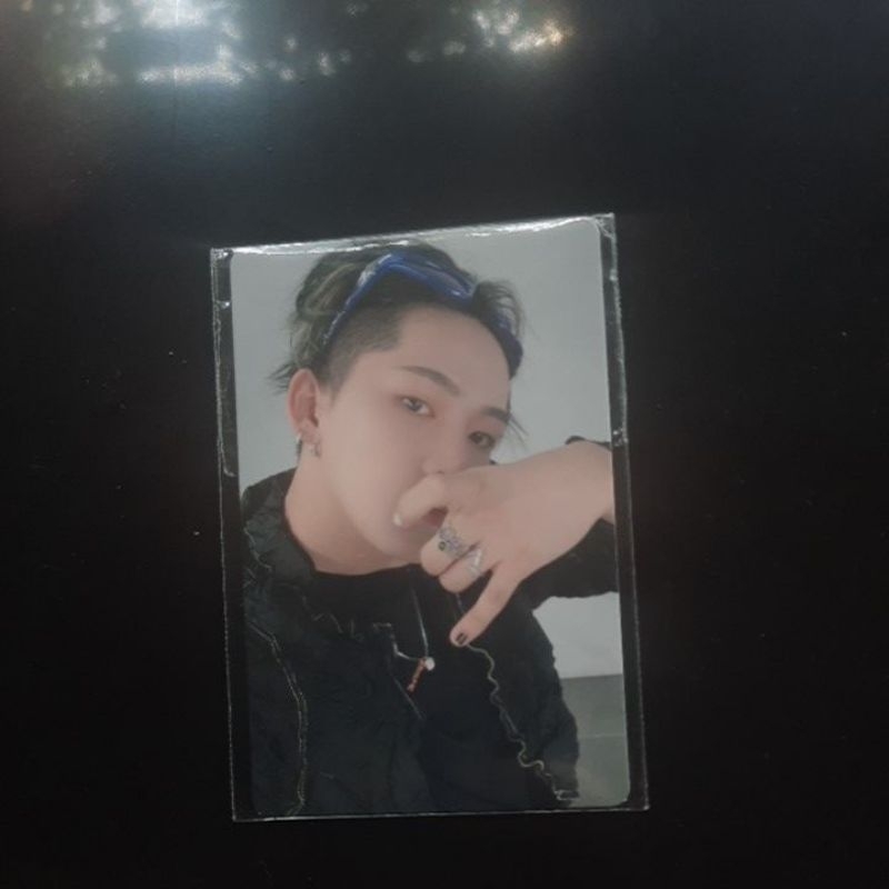 ( TREASURE ) POB YG TAG YGS REBOOT. PC HYUNSUK BARUDAK OFFICIAL