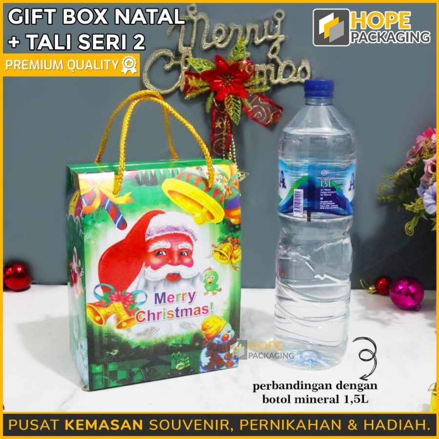 

Gift Box Natal / Kotak Snack Natal Size M = 23x17x10 cm / Gift Box Natal Jinjing / Kotak Hadiah Natal