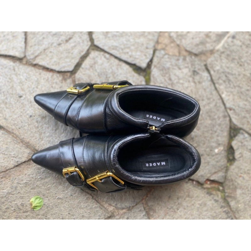 Mader Double Buckle Shoes