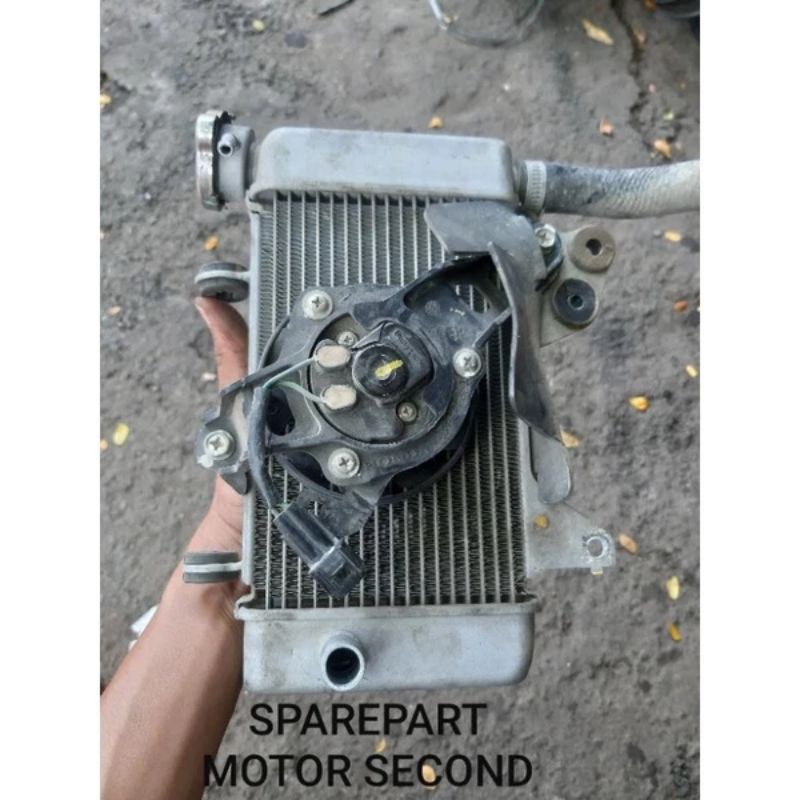 Radiator+kipas radiator Sonic 150r/Supra GTR / Original copotan