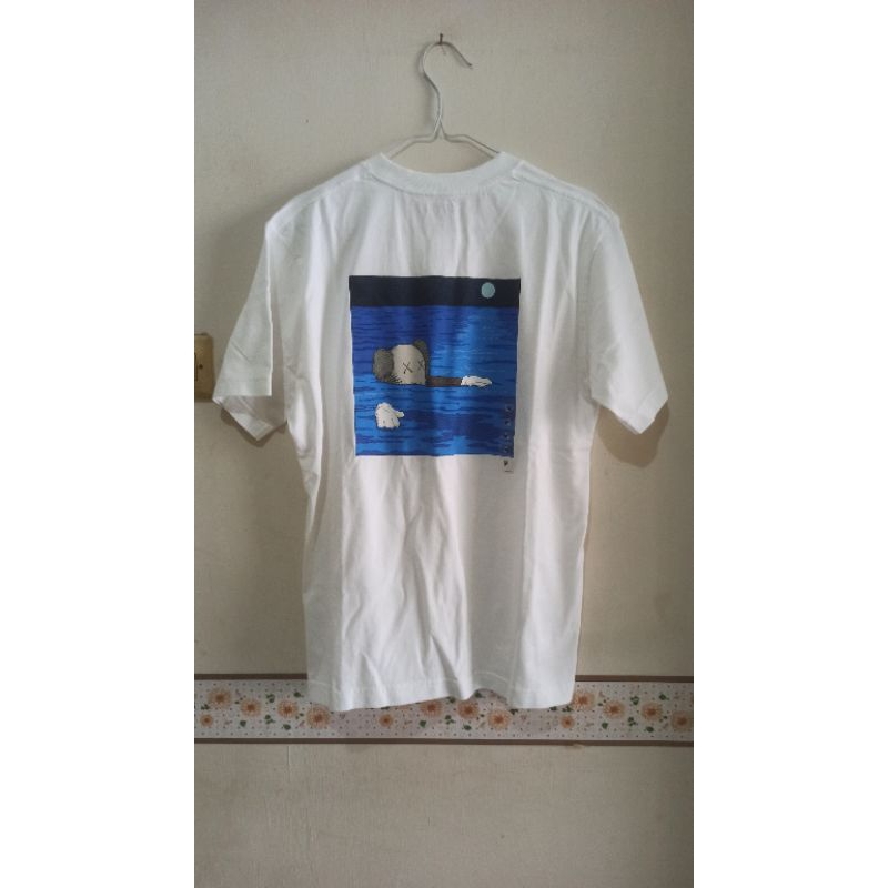Kaos Uniqlo UT x Kaws 2023 T Shirt