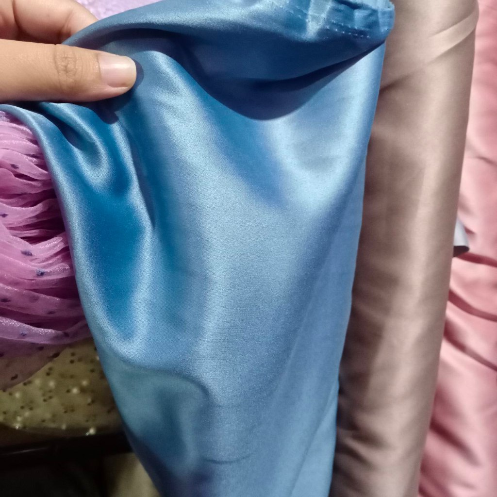 Kain polos Roberto Cavali furing ready banyak warna