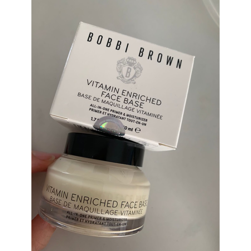 BOBBI BROWN Vitamin Enriched Face Base