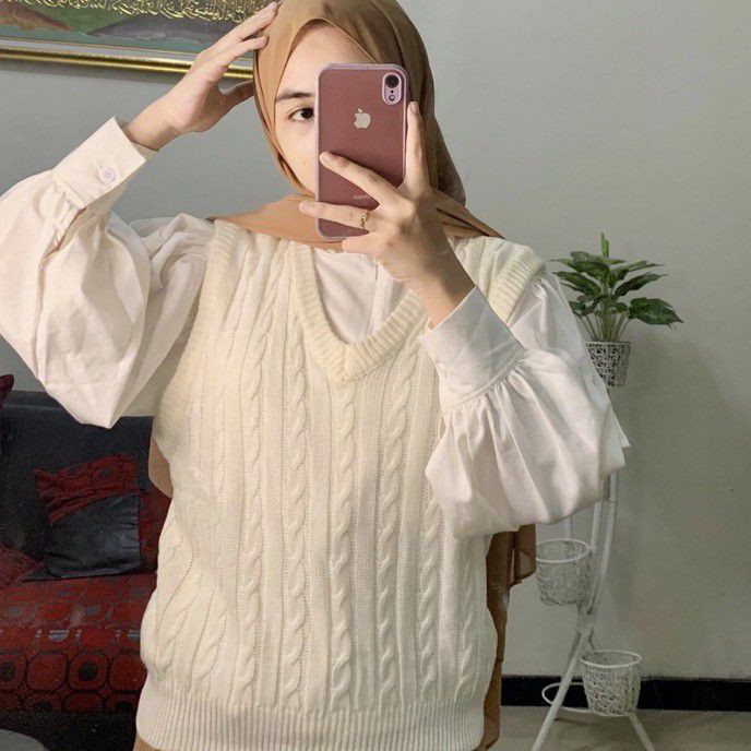 Terlaris Rosita Cable Knit Sweater Outer Vest Rompi Rajut Street Style Tanpa Lengan.
