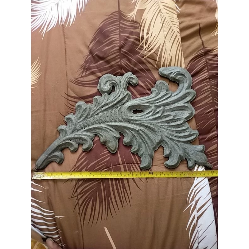 Ornamen Daun Besar 46 cm x 31 cm Ornamen pagar besi ornamen pagar balkon  Bahan Besi Cor ornamen pin