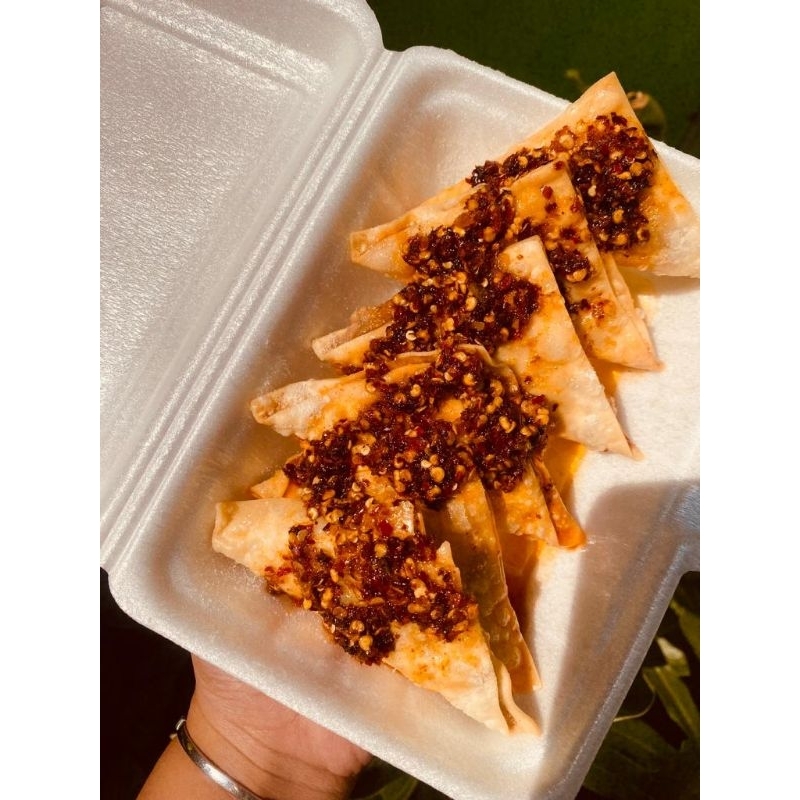

pangsit tulang rangu asli sapi + chili oil