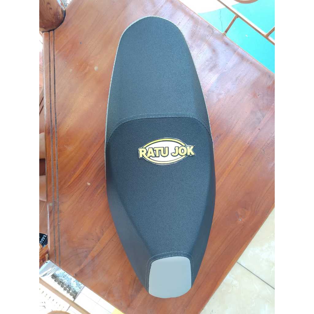 Jok mio M3 model roadrace double seat variasi abu-MIO M3 VARIASI ABU ROADRACE