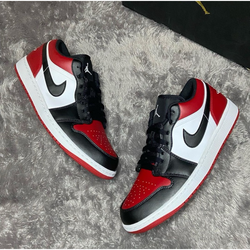 Air Jordan 1 Low Bred Toe