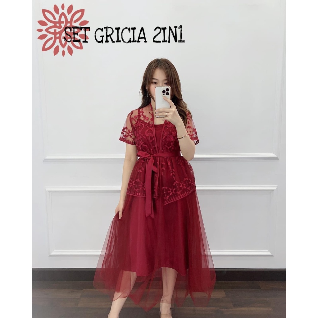 MIDI DRESS NATAL GRICIA KAVORNIA | REKOMENDASI OUTFIT BAJU PESTA KONDANGAN WANITA GAYA KOREA BROKAT 