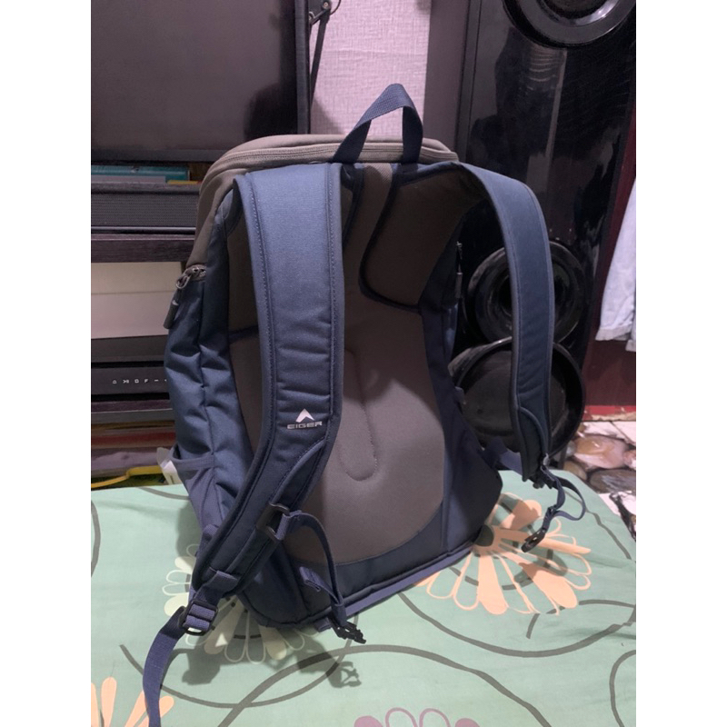 daypack eiger Compact 23L