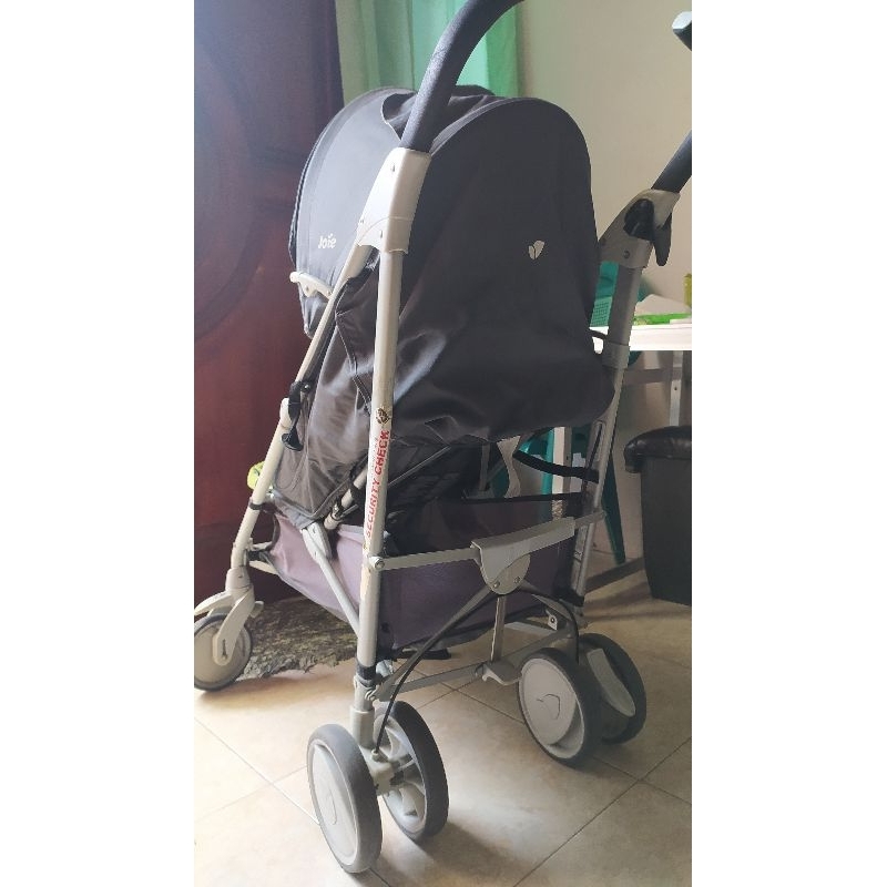 Stroller bayi joie brisk