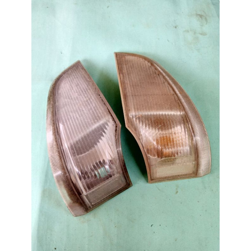 Lampu sein depan Canter Ps 110 Ps 125 Ps 136 original copotan