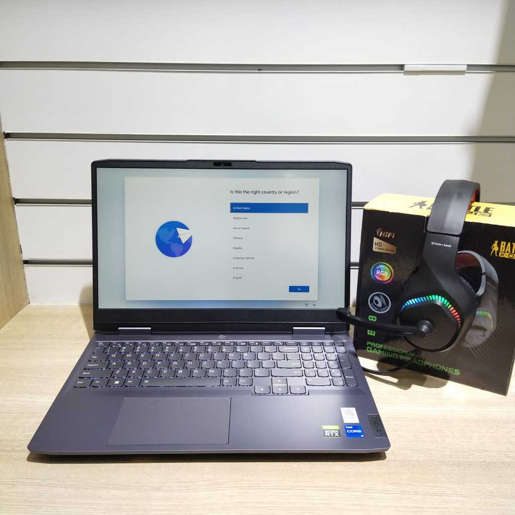 Laptop Lenovo LOQ ESENTIAL Gaming 15 Intel i7 13650HX 20GB DDR5 1TB SSD RTX3050 FHD WIN 11 HOME
