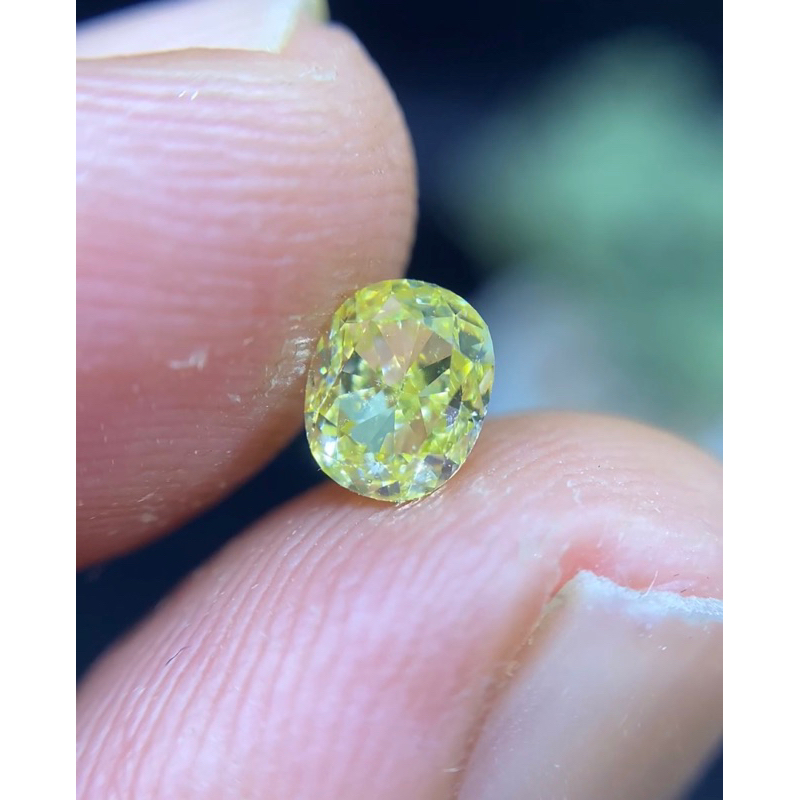 Jual Natural Berlian 0,60 carat Fancy Yellow Oval Cutt Si1 / Si2 Berlian Banjar Berlian Eropa Berlia