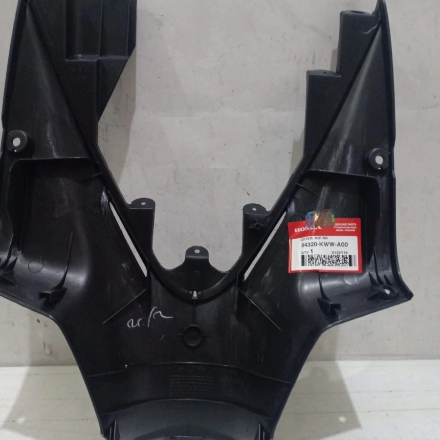 Cover Sambungan Bawah Kontak Revo 110 Absolute & Fit 2009 - 2010 - LEGSIL KONTAK BAWAH  64320-KWW-A0