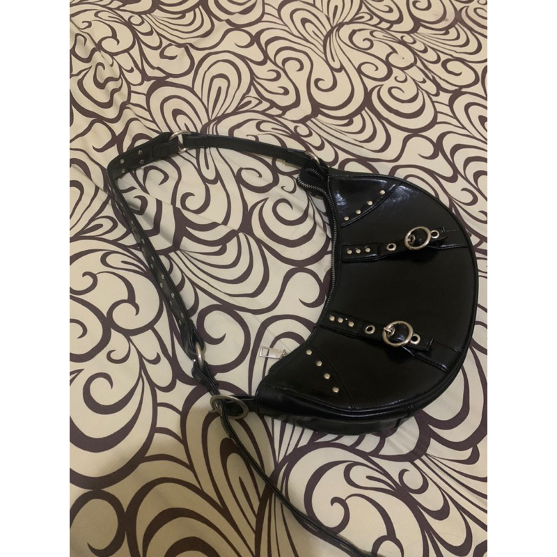 preloved tas cozymarkets slingbang soulderbag