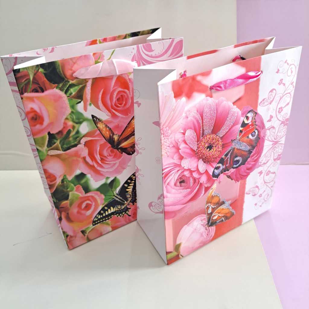 

(COD) PAPER BAG MOTIF FLOWER BUTTERFLY/ TAS KADO MOTIF BUTTERFLY 22.3x17.5cm/PAPER BAG