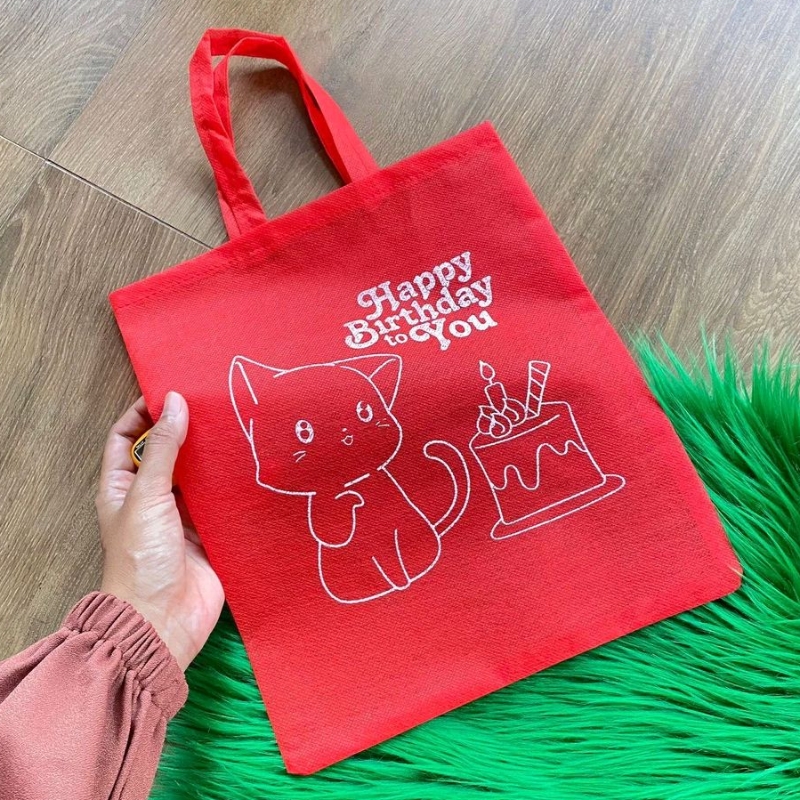 

Tas Souvenir Ulang Tahun Anak 22x30 Free Desain Spoundbond