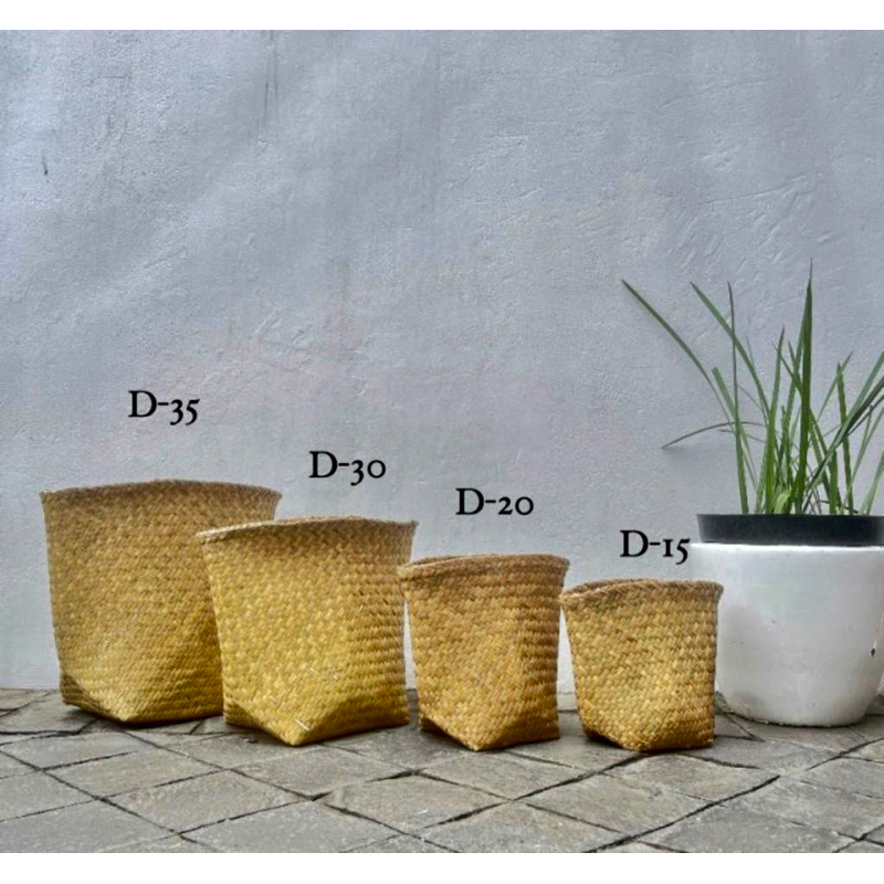 Pot Bunga Anyam / Carpot Bunga / Bakul purun Anyam Kalimantan