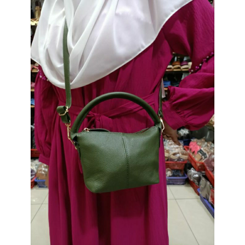 New model tas selempang wanita bahan kulit asli