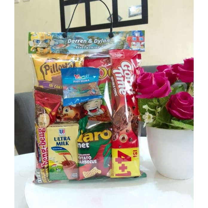 

DNYF1491 【Penjualan Terbaik】COD Snack custom nama / Snack ulang tahun custom nama / hampers anak ulang tahun
