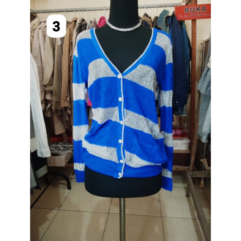 outer rajut wanita/Cardigan Rajut Wanita-Preloved