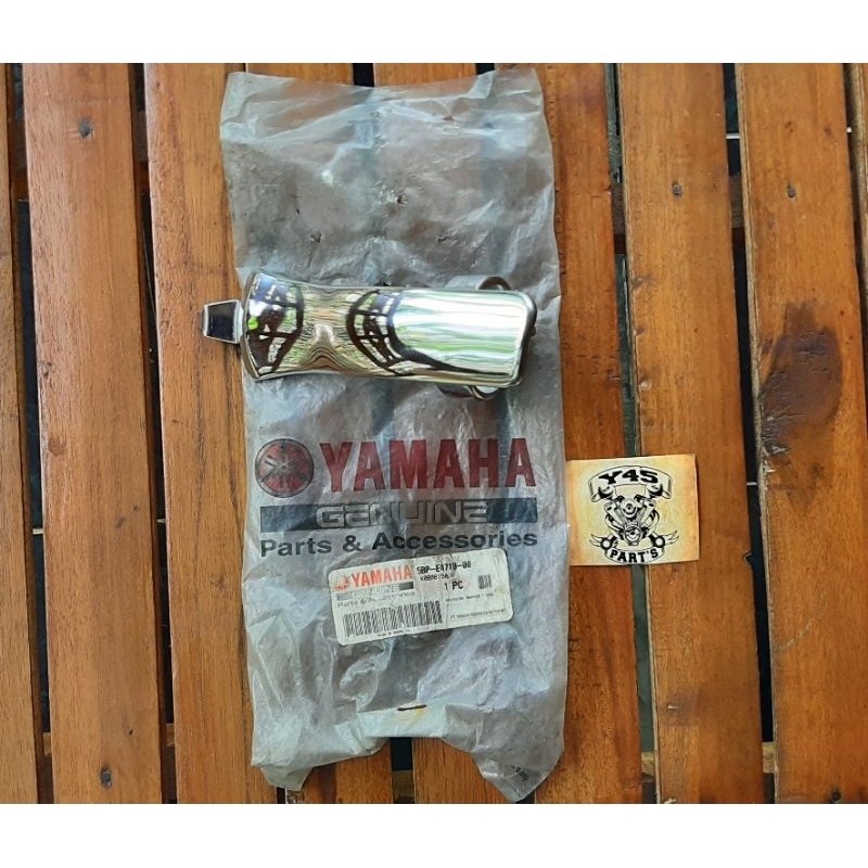 KLEM SAMBUNGAN KNALPOT SCORPIO Z ORI