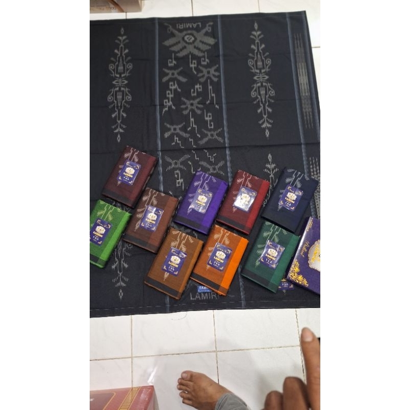 sarung lamiri kembang