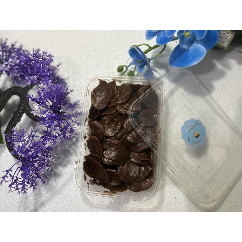 

Keripik pisang lumer - Rasa coklat