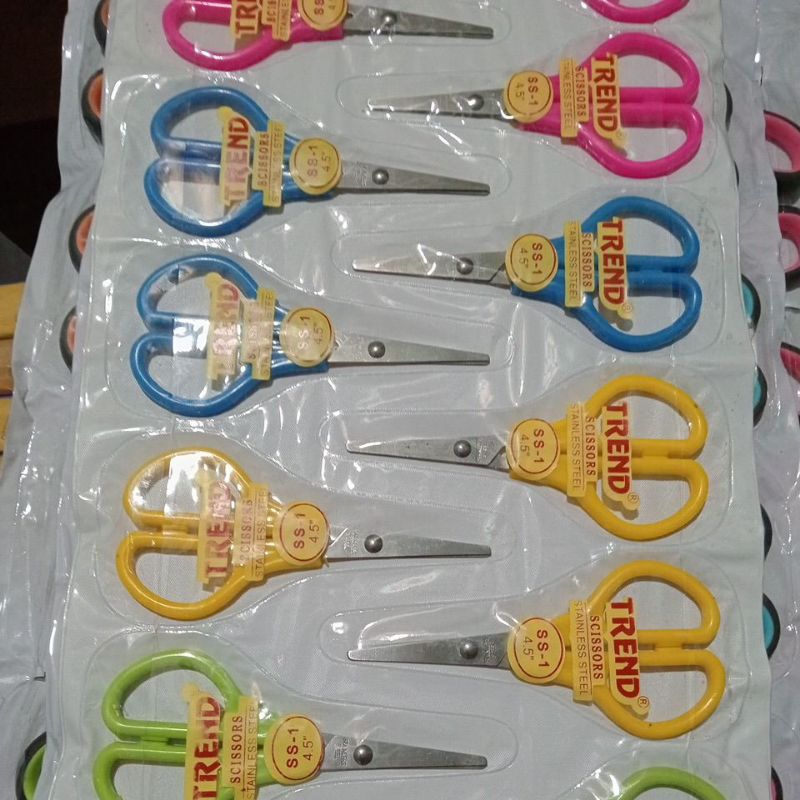 

Gunting Kecil plastik