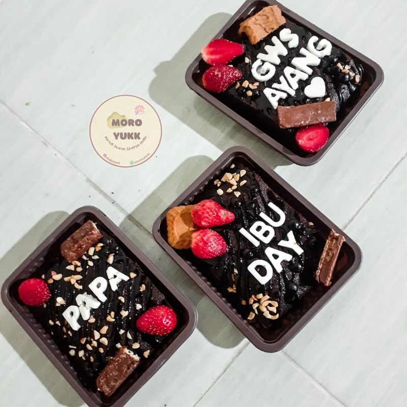 fudgy brownies mini / fudgy brownies hias