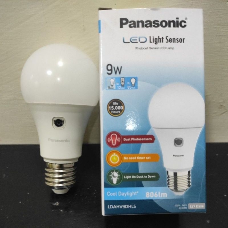 lampu LED sensor cahaya PANASONIC 9Watt