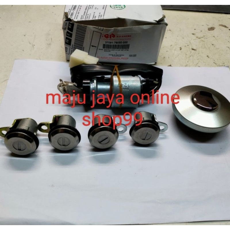 Kunci kontak set Futura minibus asli