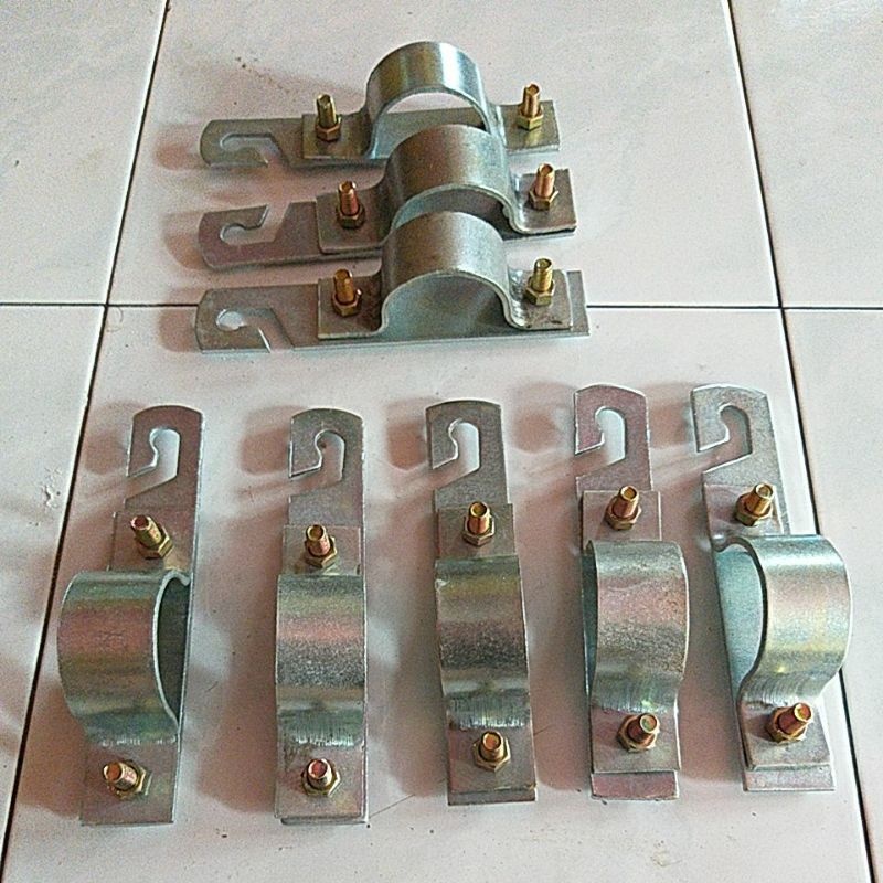 straind Hook Clamp