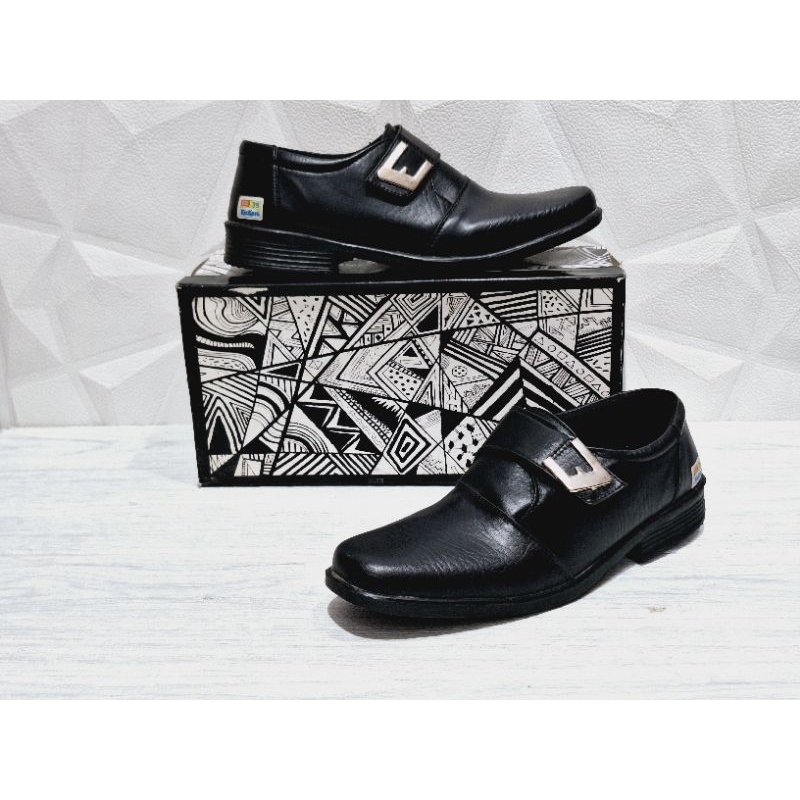 Sepatu Pria Kickers Original/Sepatu Pria Kulit Asli/Sepatu Ori