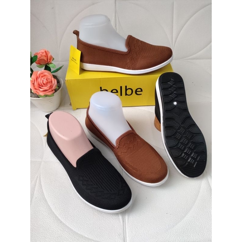 BELBE SEPATU SLIP ON RAJUT (BB575)