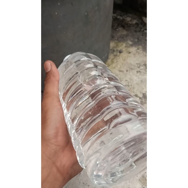 SILICON OIL SEMIR BAN MENGHITAMKAN MENGKILAPKAN SEMUA JENIS BAN NETTO 1000MILI