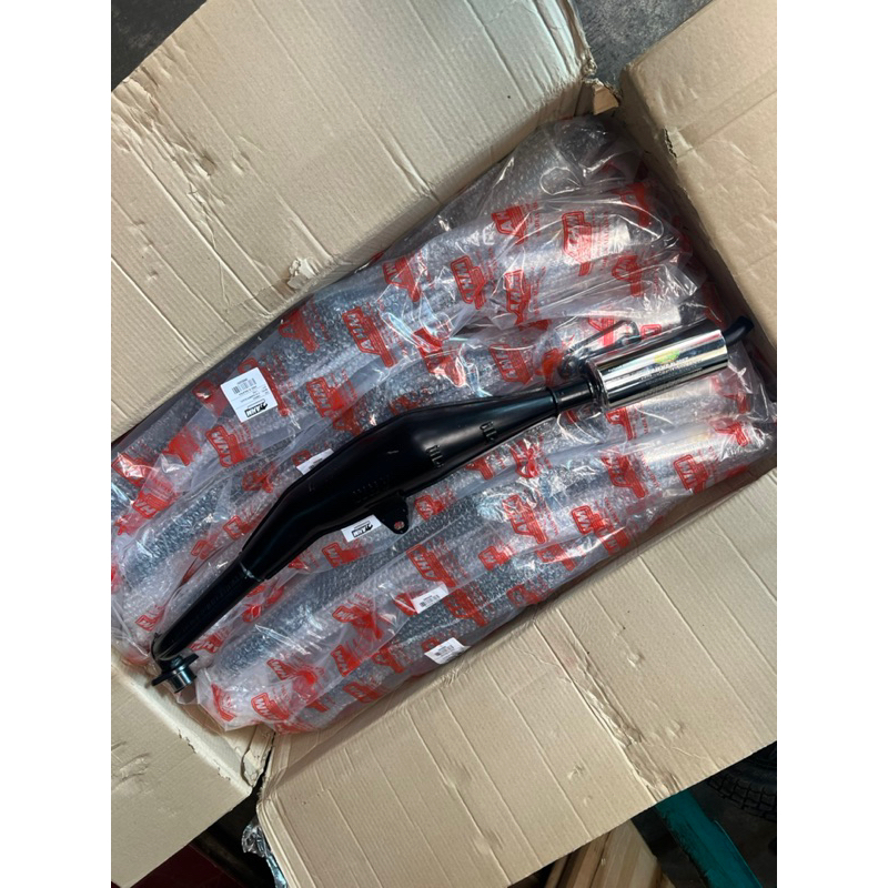 knalpot fizR dan satria AHM ampang hoong motor original Malaysia