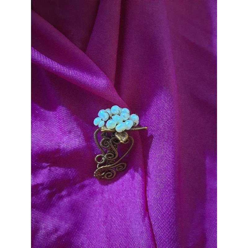 Bros handmade wire bunga mutiara putih