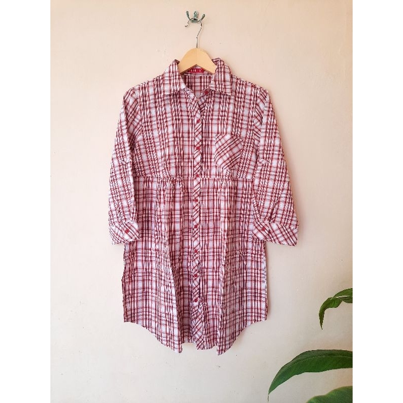 [PRELOVED] Baju/Atasan/Tunik Kotak Graphis