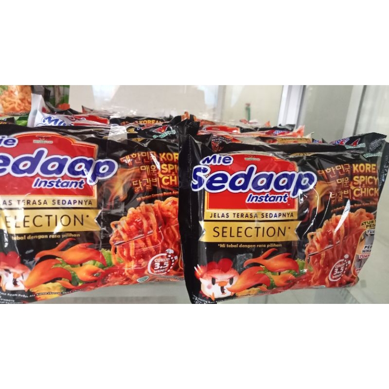 

PAKET HEMAT MIE SEDAAP GORENG ISI 5