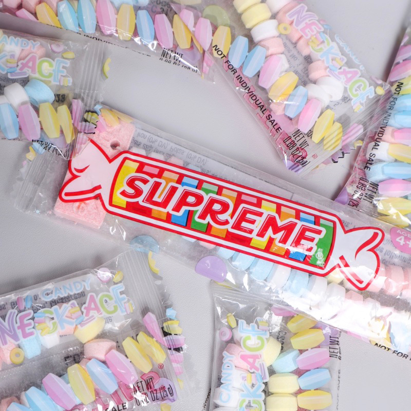 

Sup Smarties Candy Necklace 8x Lot