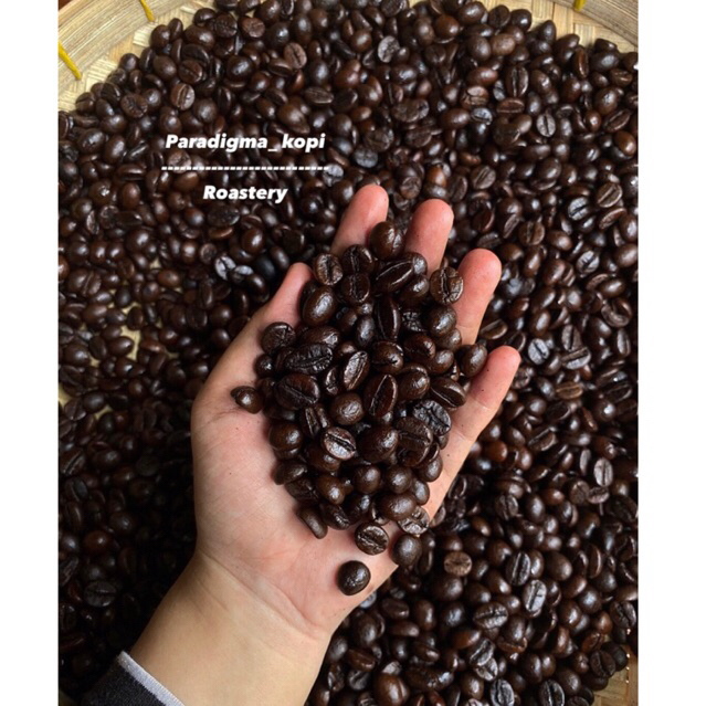 

Biji Kopi Robusta Dark roast