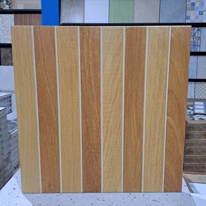 Keramik Lantai Kayu Parkit / Keramik Dapur / Keramik Teras / Keramik Kayu Mulia Accura 50x50 MONTEVE