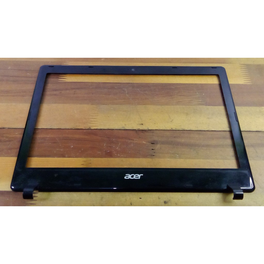 Casing Frame LCD Bezel Laptop Acer V5-131 V5-171