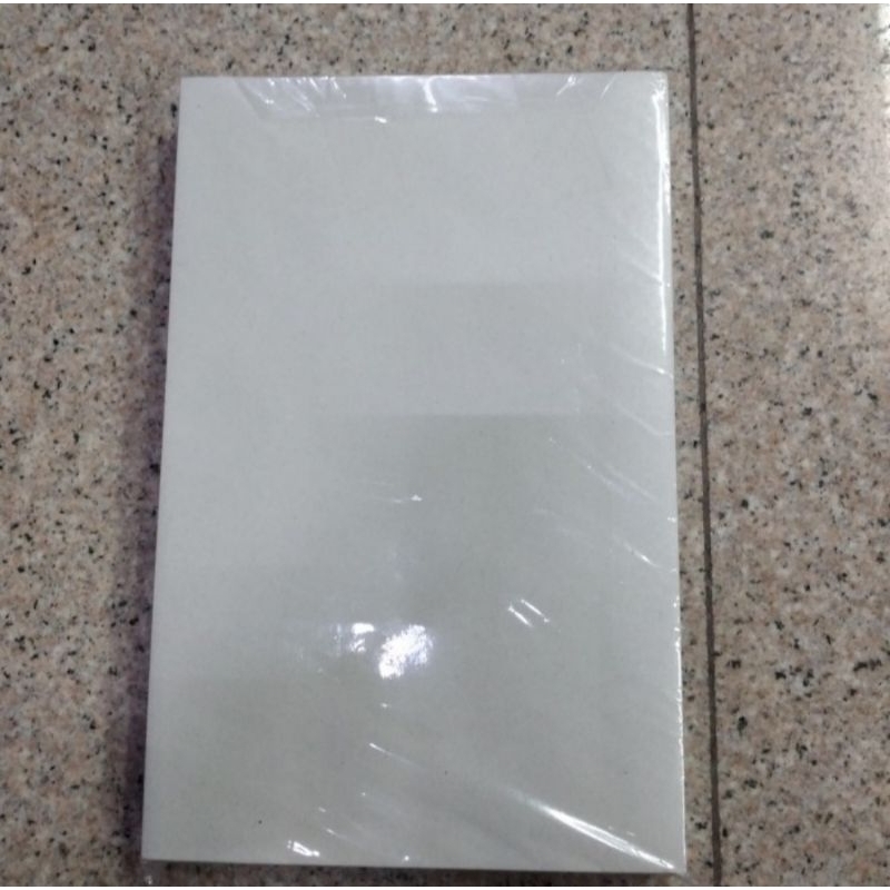 

Map L / clear holder ukuran folio/harga per lusin