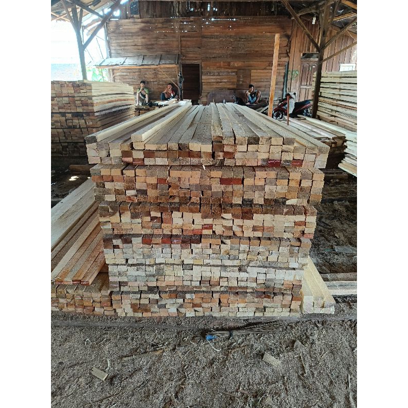 kayu kaso 4x6x4 meter lepasan