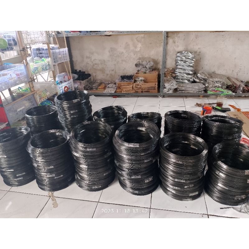 Jeruji Fiber Rol 1,8mm Hitam Ruji Sangkar  fiber layangan Roll ukuran 1,8mm