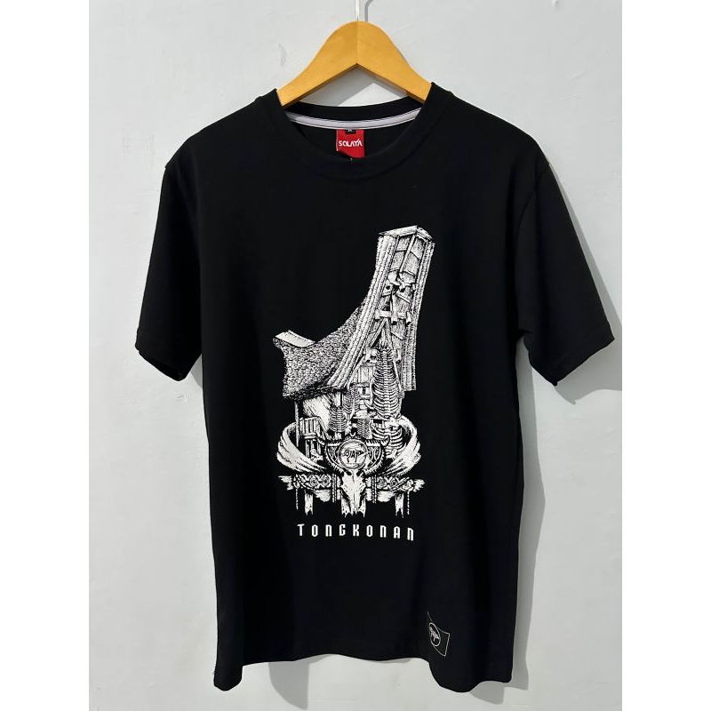 Kaos Distro Toraja Tongkonan (SOLATA SHIRT)
