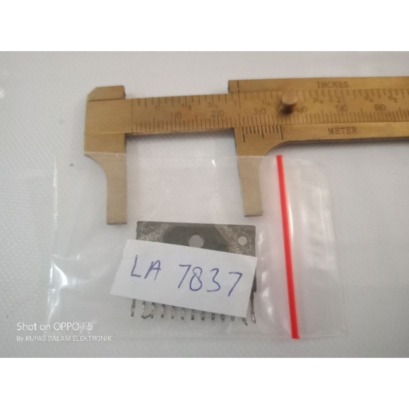 la 7837